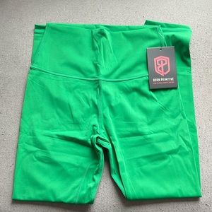 NWT Born Primitive Leggings Size Large